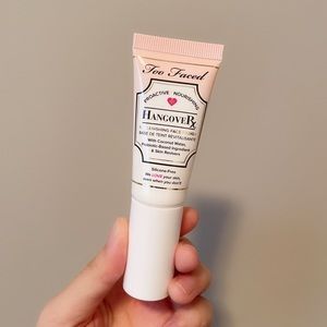 Too faced Hangover Replenishing Face Primer 20ml